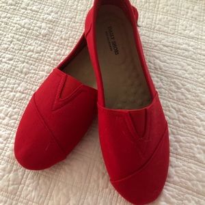 Red linen flats